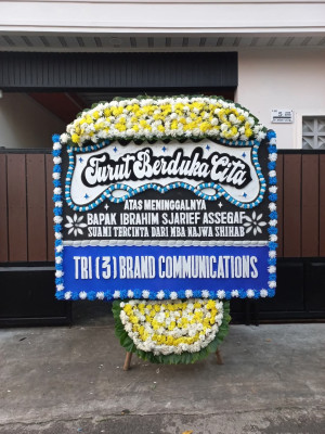 Papan Bunga Duka di Mangkang Wetan
